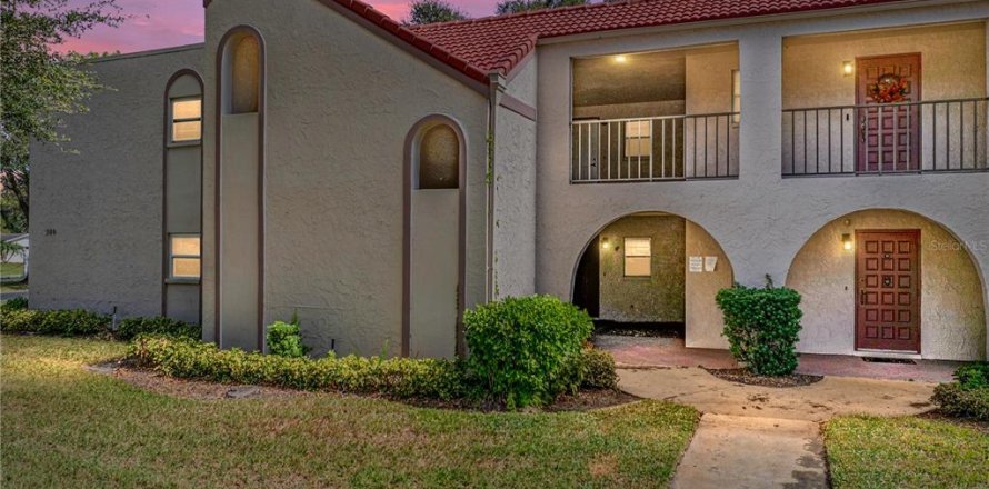 Condo à Seminole, Floride, 1 chambre  № 2148753