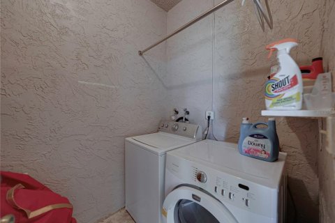 Copropriété à vendre à Seminole, Floride: 1 chambre, 65.03 m2 № 2148753 - photo 6