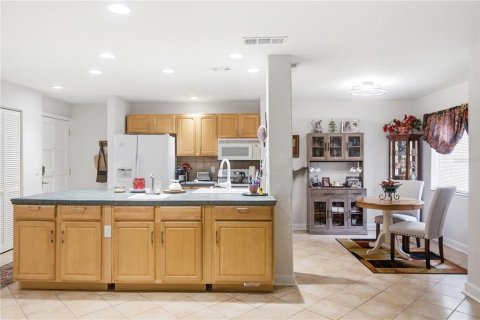 Condo in Palm Coast, Florida, 2 bedrooms № 2218867 - photo 19