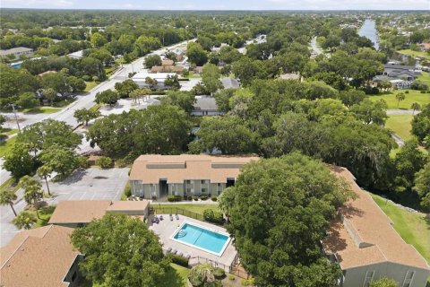 Condo in Palm Coast, Florida, 2 bedrooms № 2218867 - photo 22