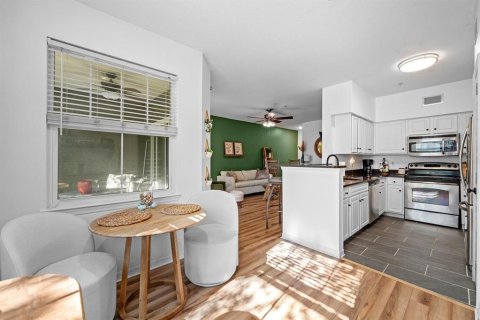 Copropriété à louer à Tampa, Floride: 1 chambre, 96.99 m2 № 2167152 - photo 6