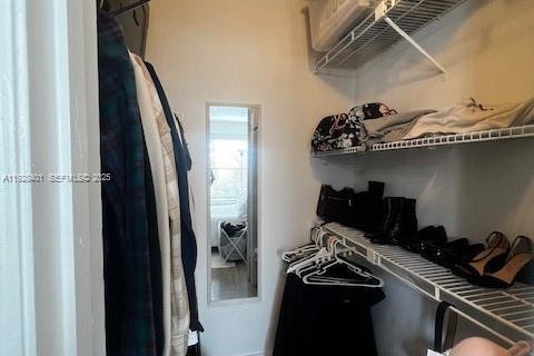 Снять в аренду кондоминиум в Дейви, Флорида 1 спальня, 74.79м2, № 1987732 - фото 19