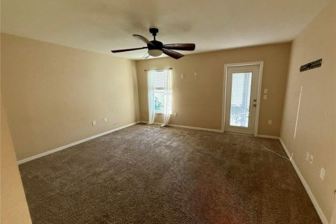 House in Port Charlotte, Florida 3 bedrooms, 150.41 sq.m. № 2394263 - photo 11