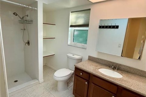 House in Port Charlotte, Florida 3 bedrooms, 150.41 sq.m. № 2394263 - photo 12