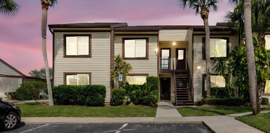 Condo in Tarpon Springs, Florida, 2 bedrooms  № 1630737