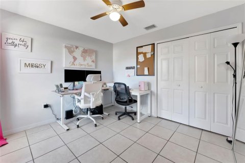 House in Kissimmee, Florida 4 bedrooms, 183.85 sq.m. № 2236525 - photo 12