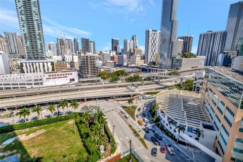 Купить кондоминиум в Майами, Флорида 2 спальни, 99.87м2, № 1875127 - фото 4