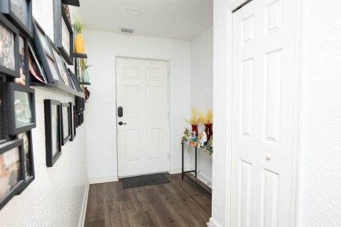 Casa en venta en Port St. Lucie, Florida, 2 dormitorios, 134.8 m2 № 2078288 - foto 12