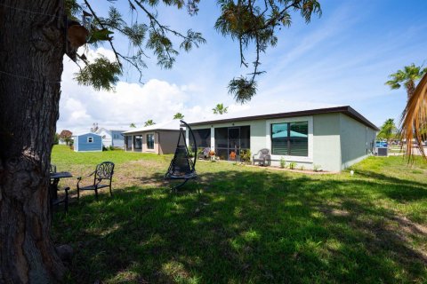 Casa en venta en Port St. Lucie, Florida, 2 dormitorios, 134.8 m2 № 2078288 - foto 6