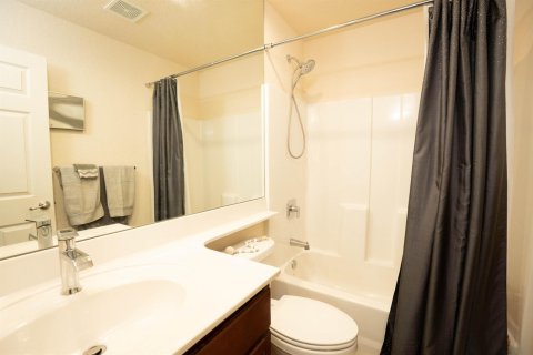 Casa en venta en Port St. Lucie, Florida, 2 dormitorios, 134.8 m2 № 2078288 - foto 30
