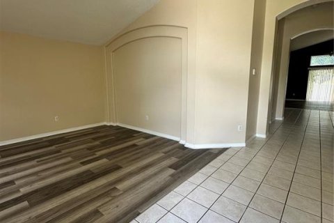 Casa en venta en Orlando, Florida, 4 dormitorios, 171.03 m2 № 1839052 - foto 3