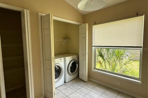 Casa en venta en Orlando, Florida, 4 dormitorios, 171.03 m2 № 1839052 - foto 9