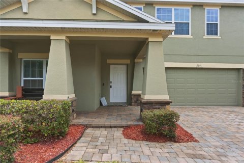 Villa ou maison à vendre à Davenport, Floride: 5 chambres, 311.97 m2 № 2149400 - photo 2