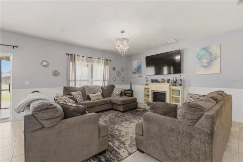 Villa ou maison à vendre à Davenport, Floride: 5 chambres, 311.97 m2 № 2149400 - photo 20