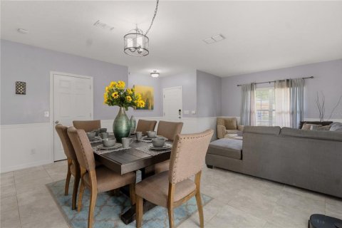 Villa ou maison à vendre à Davenport, Floride: 5 chambres, 311.97 m2 № 2149400 - photo 11