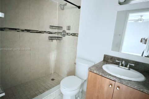 Touwnhouse à louer à Homestead, Floride: 3 chambres, 130.71 m2 № 2000175 - photo 9