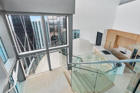 Купить кондоминиум в Майами, Флорида 4 спальни, 406.45м2, № 2035462 - фото 7