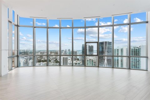 Купить кондоминиум в Майами, Флорида 4 спальни, 406.45м2, № 2035462 - фото 10