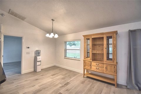 Villa ou maison à vendre à Auburndale, Floride: 3 chambres, 132.57 m2 № 2408378 - photo 9
