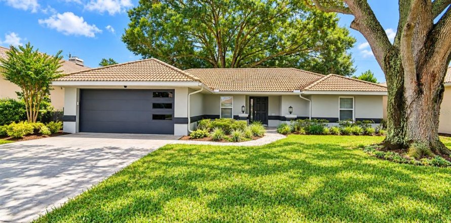 Villa ou maison à Auburndale, Floride 3 chambres, 132.57 m2 № 2408378