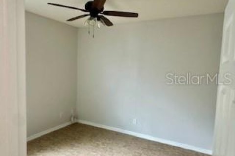 House in Orlando, Florida 4 bedrooms, 225.94 sq.m. № 2239156 - photo 18