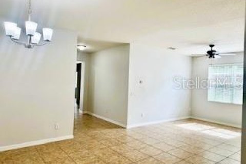 House in Orlando, Florida 4 bedrooms, 225.94 sq.m. № 2239156 - photo 20