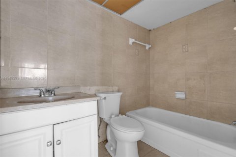 Copropriété à vendre à Lauderhill, Floride: 2 chambres, 91.04 m2 № 2005383 - photo 13