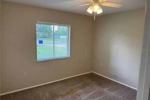 House in Orlando, Florida 2 bedrooms, 88.07 sq.m. № 2167213 - photo 7