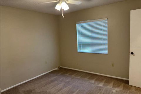 House in Orlando, Florida 2 bedrooms, 88.07 sq.m. № 2167213 - photo 10