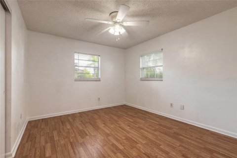 House in Ormond Beach, Florida 3 bedrooms, 135.64 sq.m. № 1879112 - photo 24