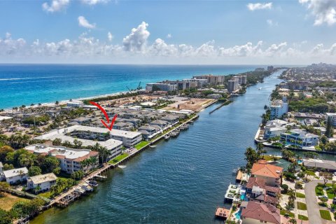 Copropriété à vendre à Hillsboro Beach, Floride: 2 chambres, 91.04 m2 № 2055563 - photo 2