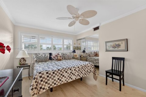 Copropriété à vendre à Hillsboro Beach, Floride: 2 chambres, 91.04 m2 № 2055563 - photo 21