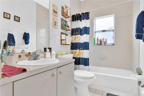 Villa ou maison à vendre à Homestead, Floride: 3 chambres, 141.21 m2 № 2004547 - photo 22