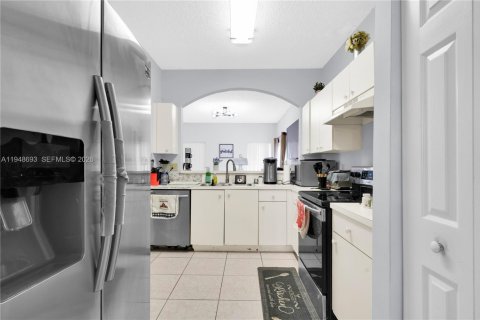 Villa ou maison à vendre à Homestead, Floride: 3 chambres, 141.21 m2 № 2004547 - photo 27