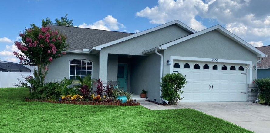 House in Kissimmee, Florida 4 bedrooms, 143.63 sq.m. № 1782277