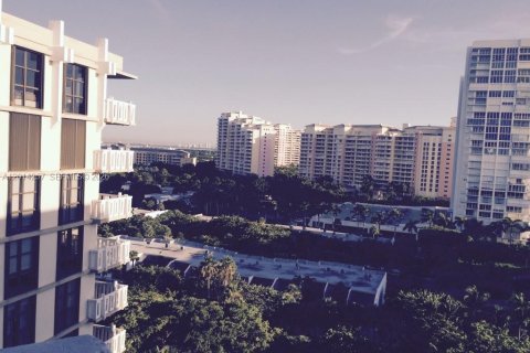 Condo in Key Biscayne, Florida, 2 bedrooms  № 2076241 - photo 4