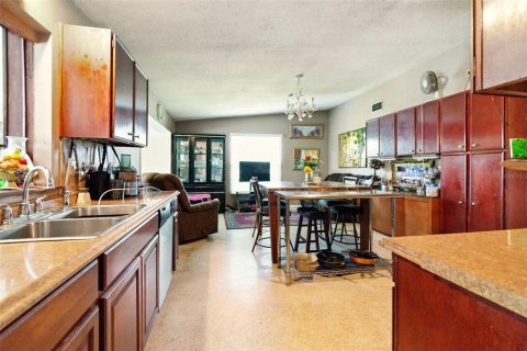 House in Orlando, Florida 4 bedrooms, 238.94 sq.m. № 1854400 - photo 19