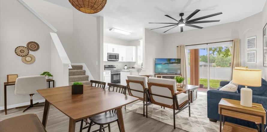 Condominio en Davenport, Florida, 4 dormitorios  № 1816967
