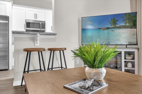 Condominio en venta en Davenport, Florida, 4 dormitorios, 137.68 m2 № 1816967 - foto 7