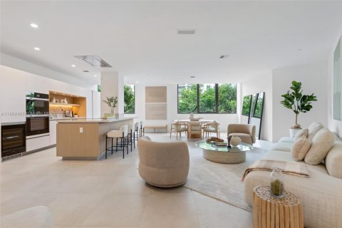 Condo in Bay Harbor Islands, Florida, 3 bedrooms  № 1739099 - photo 7