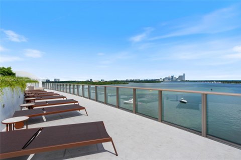 Condo in Bay Harbor Islands, Florida, 3 bedrooms  № 1739099 - photo 6