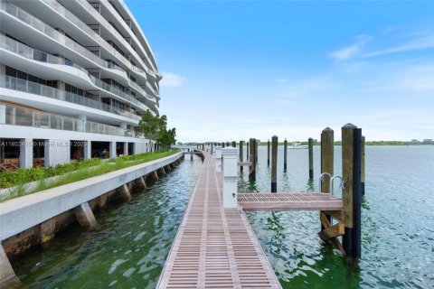 Condo in Bay Harbor Islands, Florida, 3 bedrooms  № 1739099 - photo 5