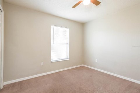 House in Deltona, Florida 3 bedrooms, 163.51 sq.m. № 2239439 - photo 16