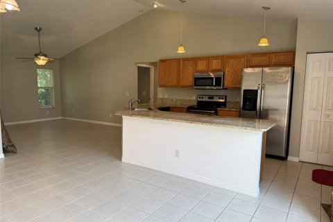House in Crystal River, Florida 3 bedrooms, 118.82 sq.m. № 1894873 - photo 20