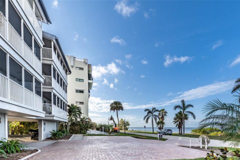 Copropriété à louer à Punta Gorda, Floride: 2 chambres, 123.93 m2 № 1517726 - photo 1