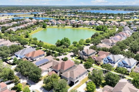 Casa en Winter Garden, Florida 4 dormitorios, 315.03 m2 № 2120439