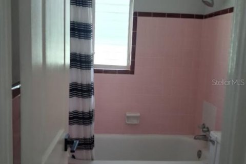 Купить коммерческую недвижимость в Тарпон-Спрингс, Флорида 5 спален, 316.8м2, № 2219289 - фото 12