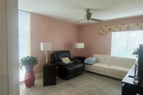 Copropriété à vendre à Tampa, Floride: 1 chambre, 65.96 m2 № 1857816 - photo 17