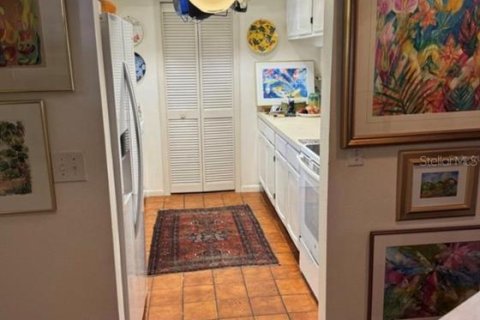 Condo in Tampa, Florida, 3 bedrooms  № 1561930 - photo 9