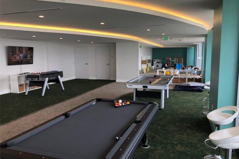 Condo in Miami, Florida, 1 bedroom  № 2053059 - photo 15